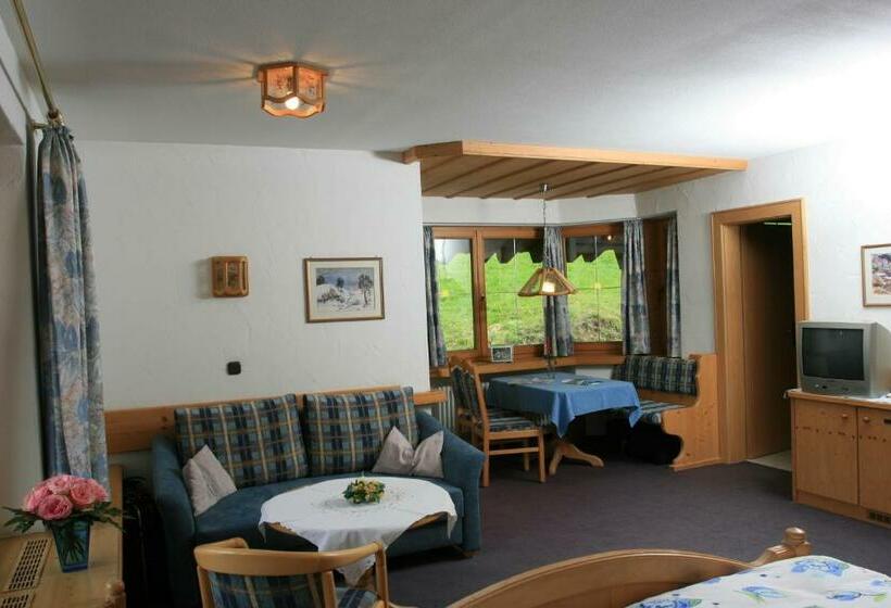 اتاق سوپریور با بالکن, Alpengasthof Hotel Schwand