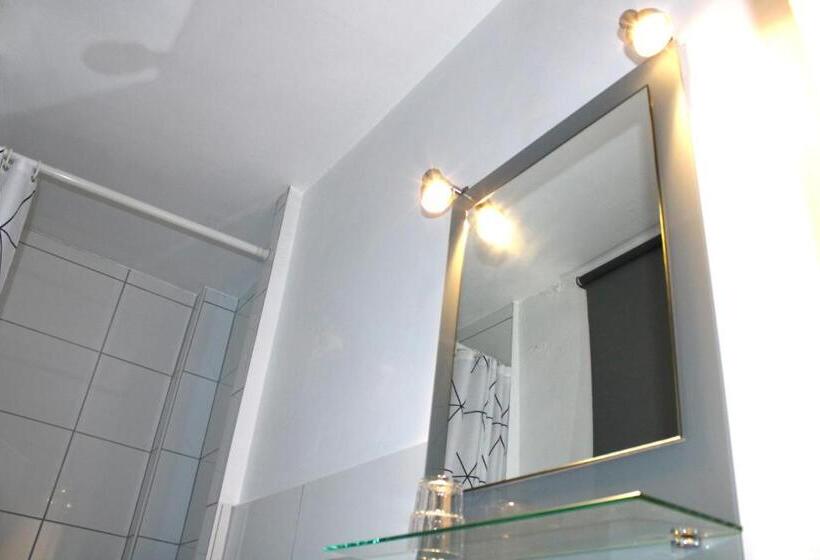 스탠다드 스튜디오, Altstadt Hostel Cvjm Lübeck