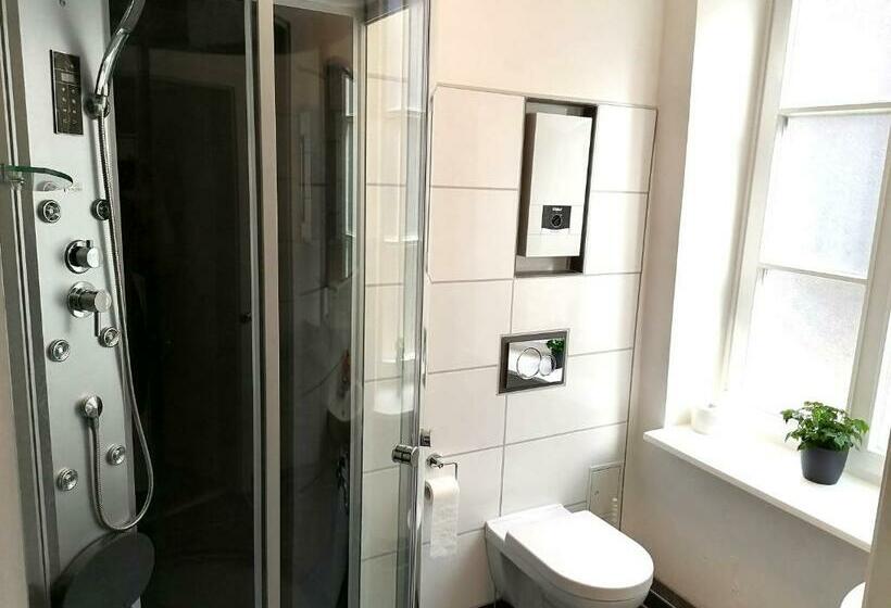 스탠다드 스튜디오, Altstadt Hostel Cvjm Lübeck