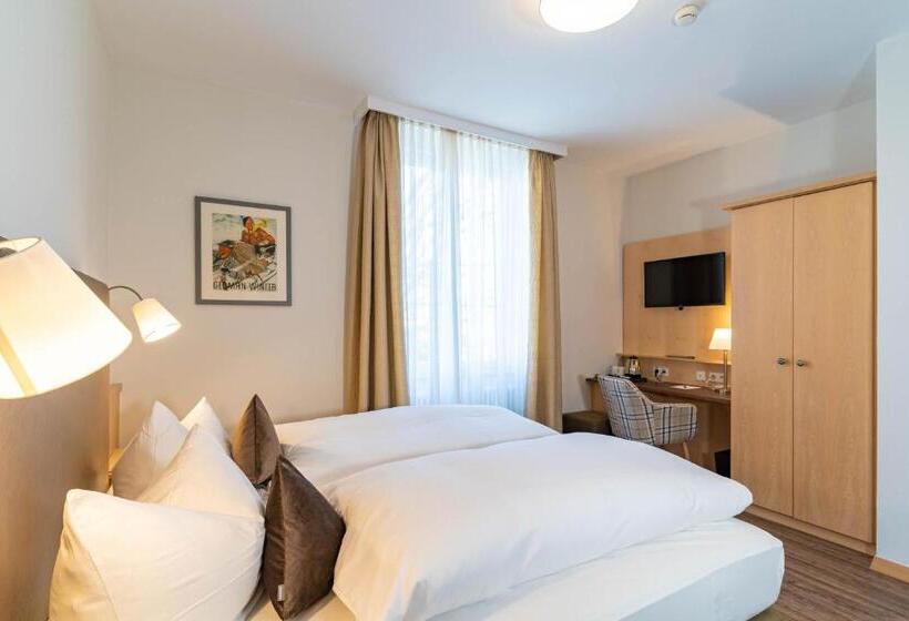 Апартаменты 1 Спальня с Балконом, Apartment Hotel Schreier