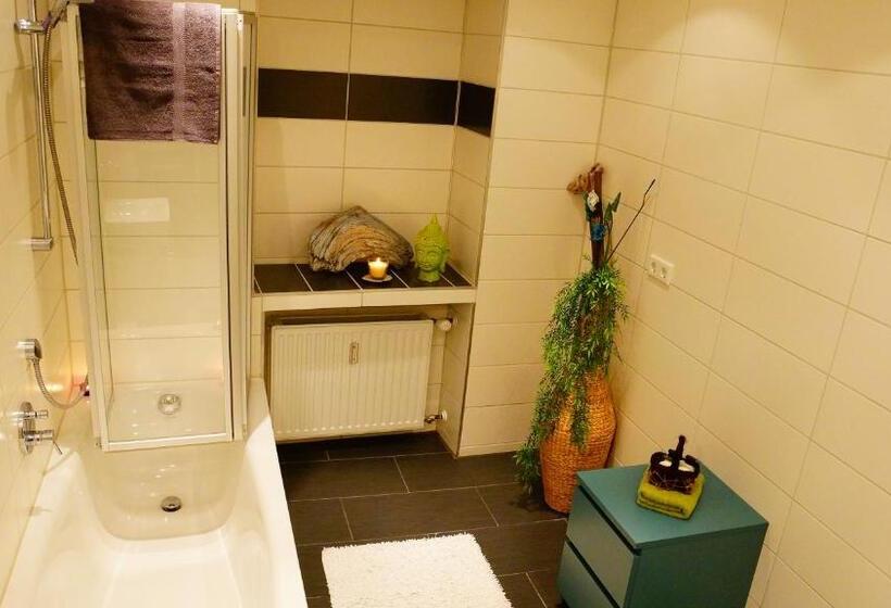 اتاق استاندارد, Bavaria City Hostel   Design Hostel