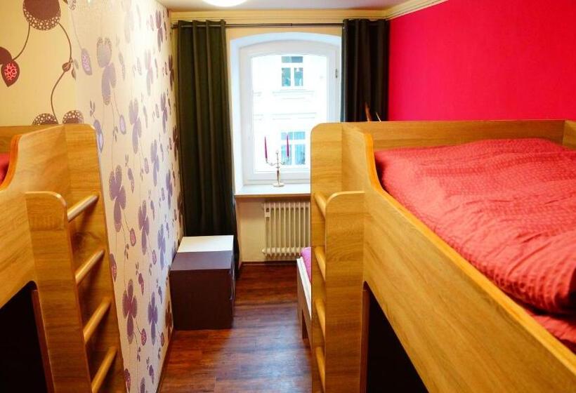 اتاق خانوادگی, Bavaria City Hostel   Design Hostel