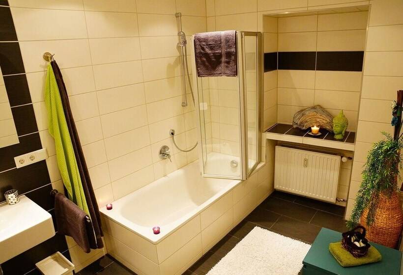 اتاق استاندارد, Bavaria City Hostel   Design Hostel