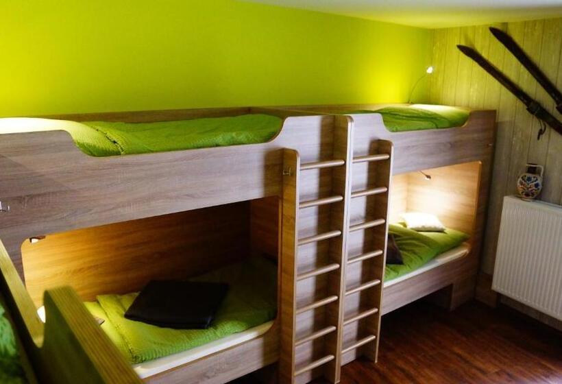 سوییت خانوادگی, Bavaria City Hostel   Design Hostel