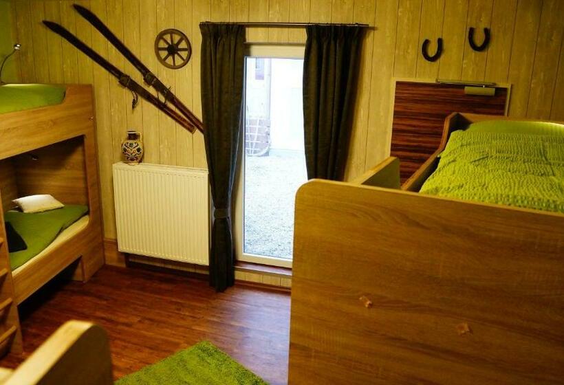 تختخواب در اتاق مشترک, Bavaria City Hostel   Design Hostel