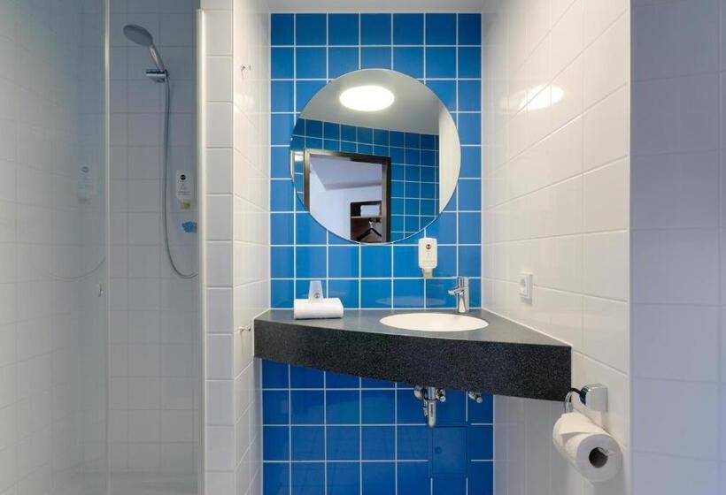 标准三人间, B&b Hotel Hamm