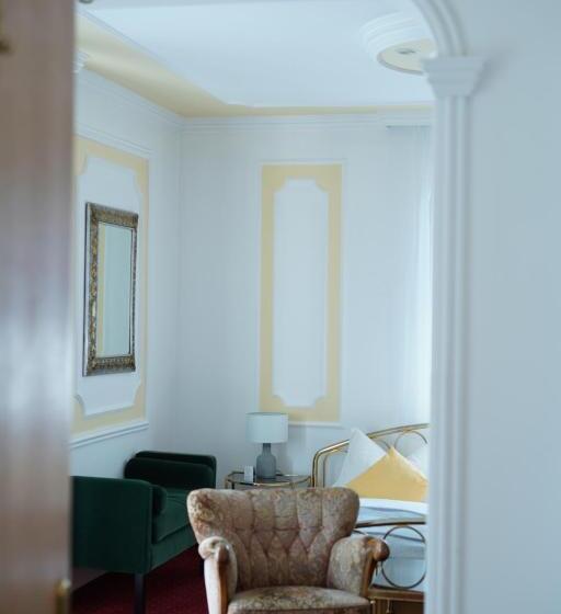 جناح ذو إطلالة, Romantic Pension Albrecht   Since 1901