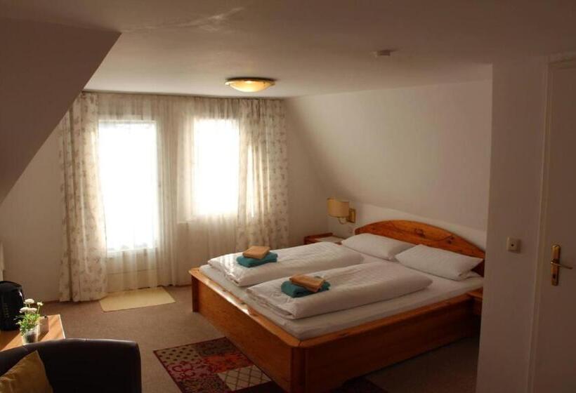 Номер Стандарт, Romantic Pension Albrecht   Since 1901