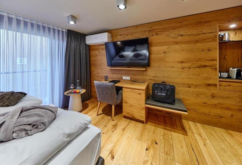 Номер Стандарт Адаптированный для Инвалидов, Die Reichsstadt   Hotel Spa Und Restaurant