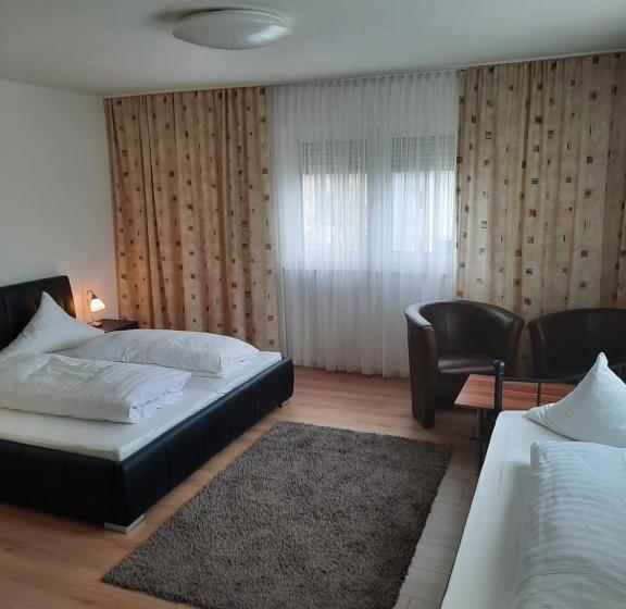 스탠다드 트리플 룸, Adler