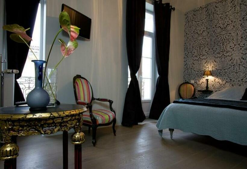 سوییت, Au Coeur De Bordeaux B&b