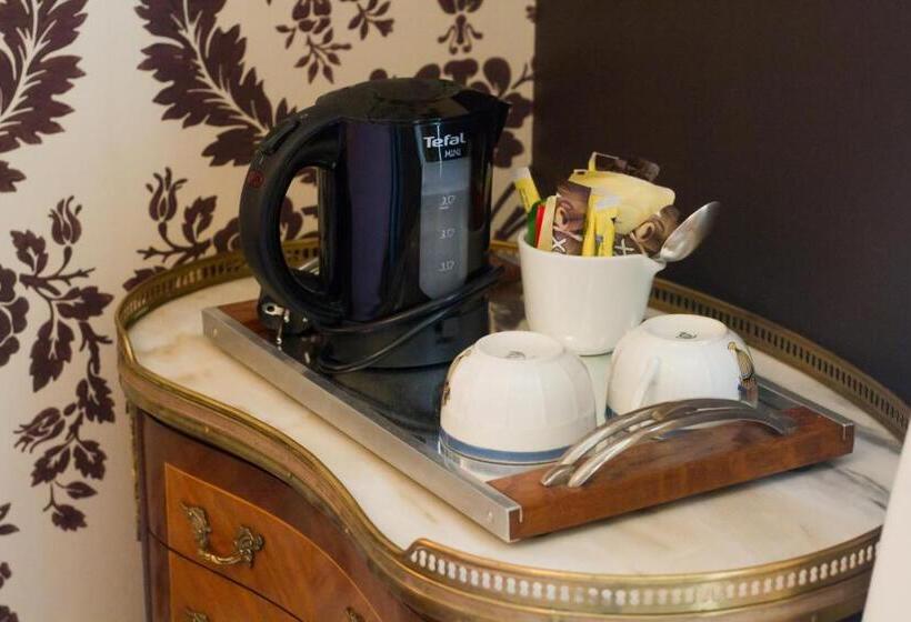 سوییت خانوادگی, Au Coeur De Bordeaux B&b