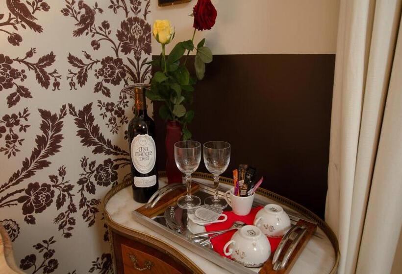 סוויטה משפחתית, Au Coeur De Bordeaux B&b