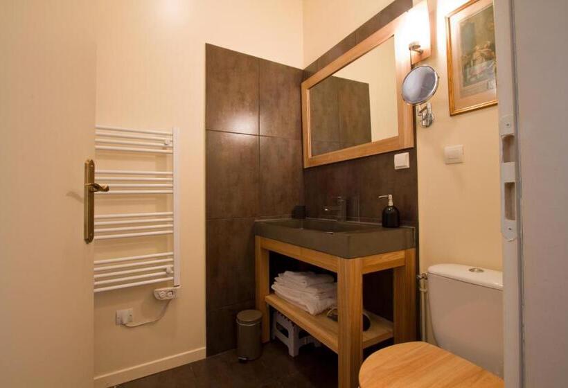 סוויטה משפחתית, Au Coeur De Bordeaux B&b