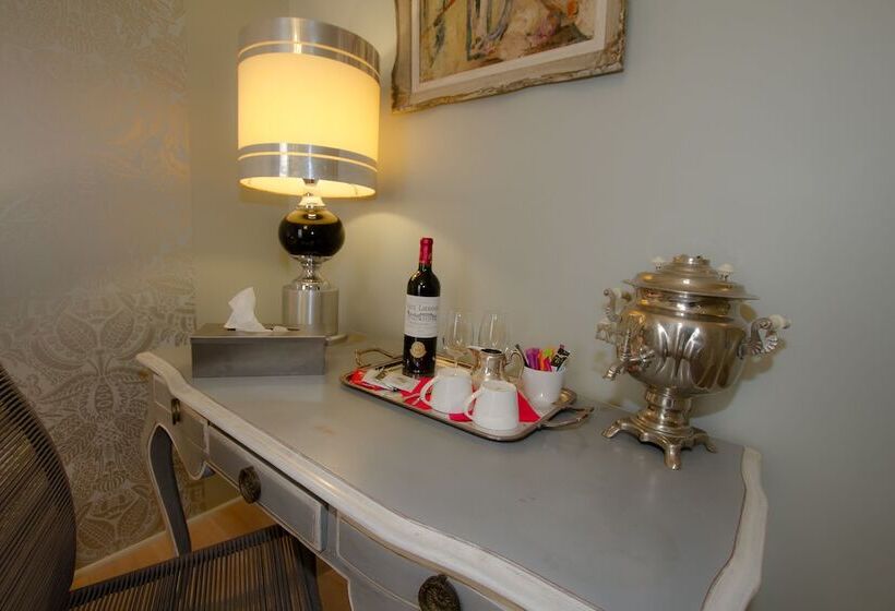 חדר דלוקס, Au Coeur De Bordeaux B&b