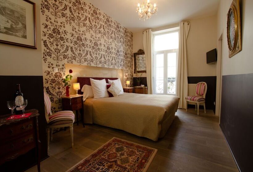 סוויטה משפחתית, Au Coeur De Bordeaux B&b