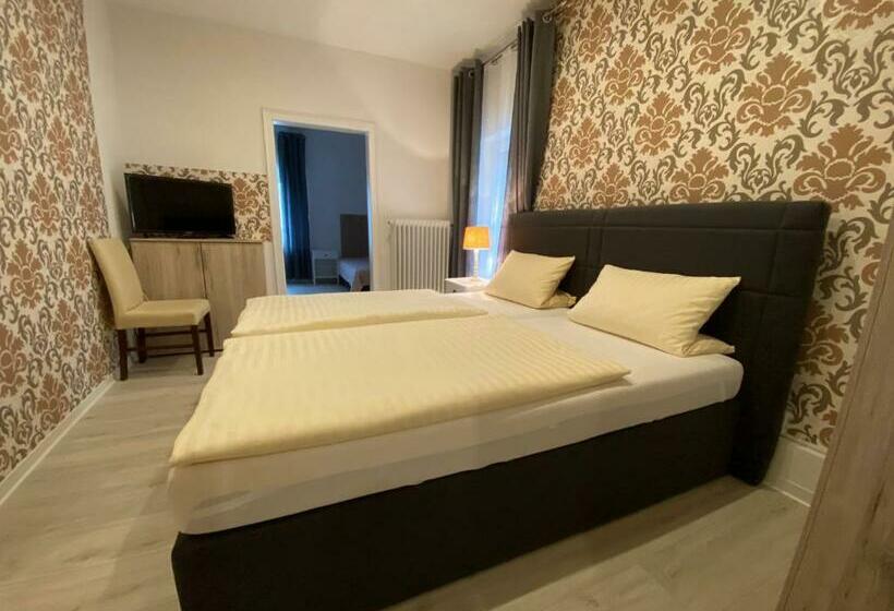 三人经典房间, Diele