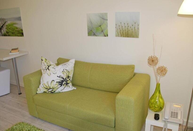 Номер Стандарт, F Ritz