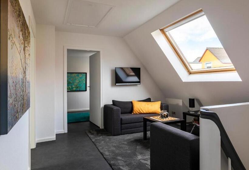 Апартаменты 3 Спальни, F Ritz