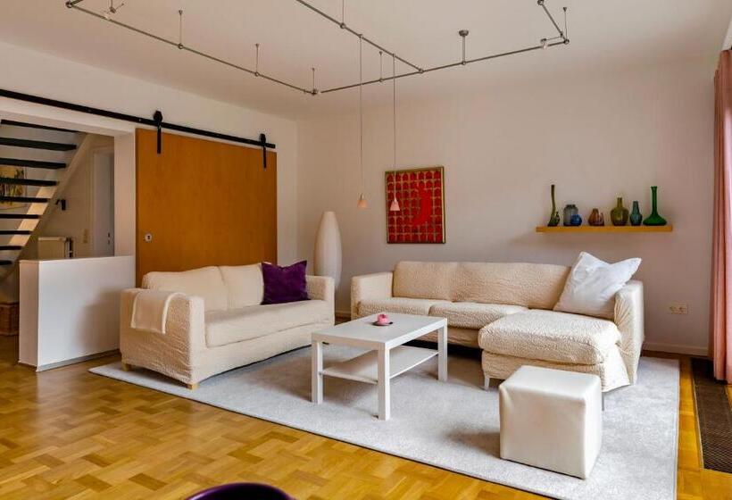 Апартаменты 3 Спальни, F Ritz