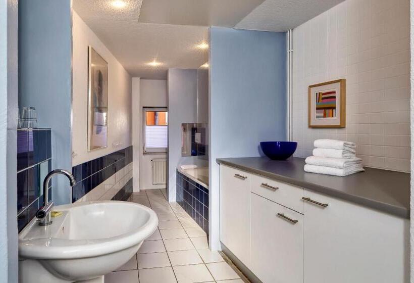 Апартаменты 2 Спальни, F Ritz