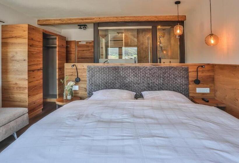 Comfort room with balcony, Gasthof Zum Bach