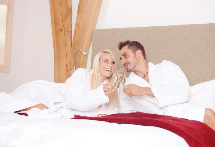 스위트, Gasthof Zum Bach