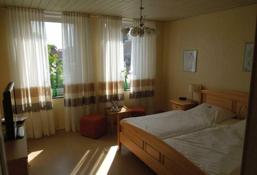 标准间, Haus Bergmann
