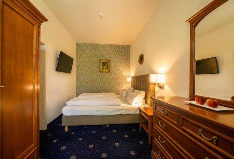 Полулюкс, Historische Spitzgrundmuhle