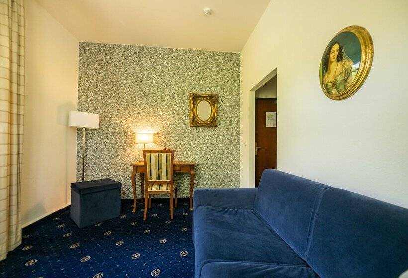 Полулюкс, Historische Spitzgrundmuhle