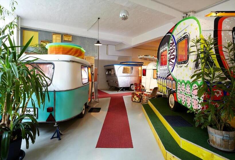 کابین, Hüttenpalast