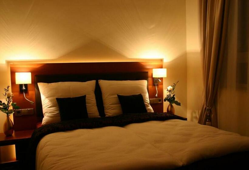 小型套房, Kleine Festung Germersheim