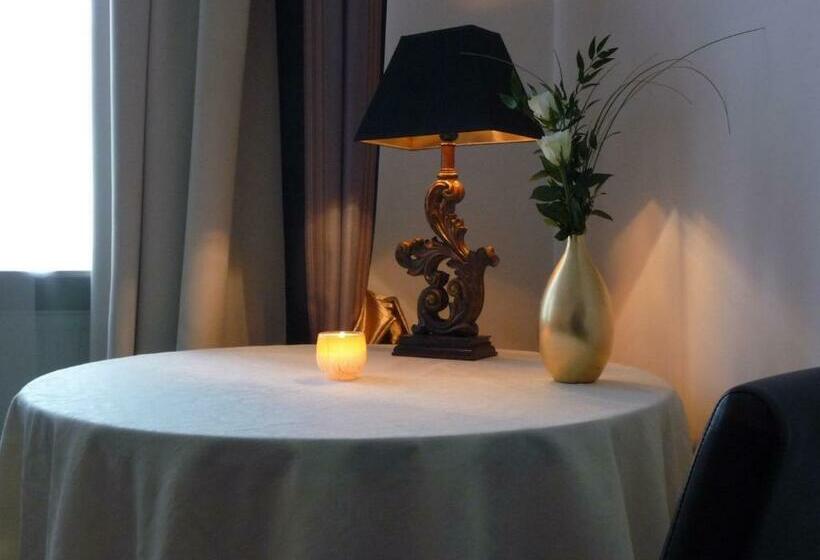 高级大房间, Kleine Festung Germersheim