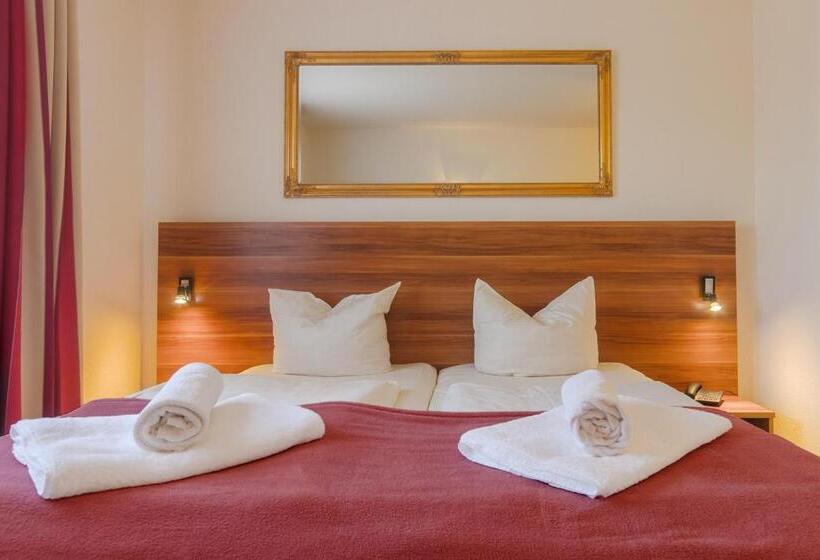 Номер Стандарт, Mira Mare