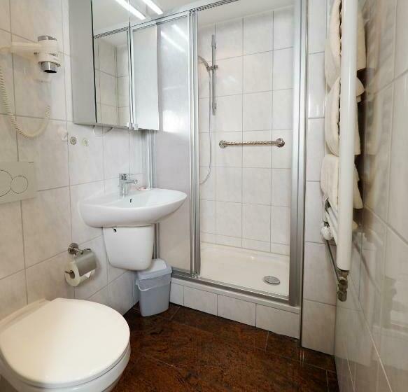 スタンダードシングルルーム, Olympia