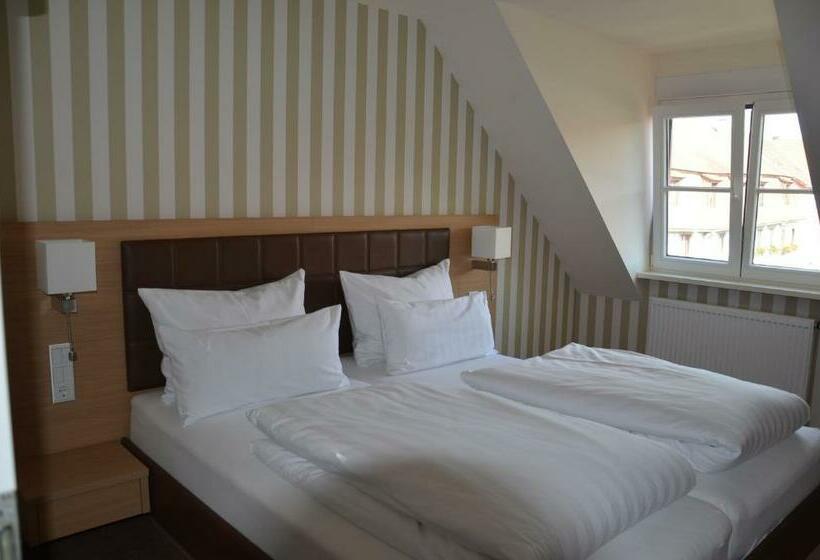 패밀리 룸, Ortel Gmbh