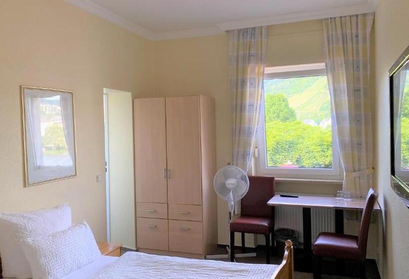 חדר סטנדרט, Panorama Café Moselgarten