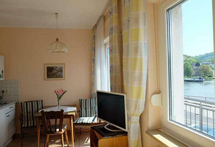 חדר סטנדרט נוף לנהר, Panorama Café Moselgarten