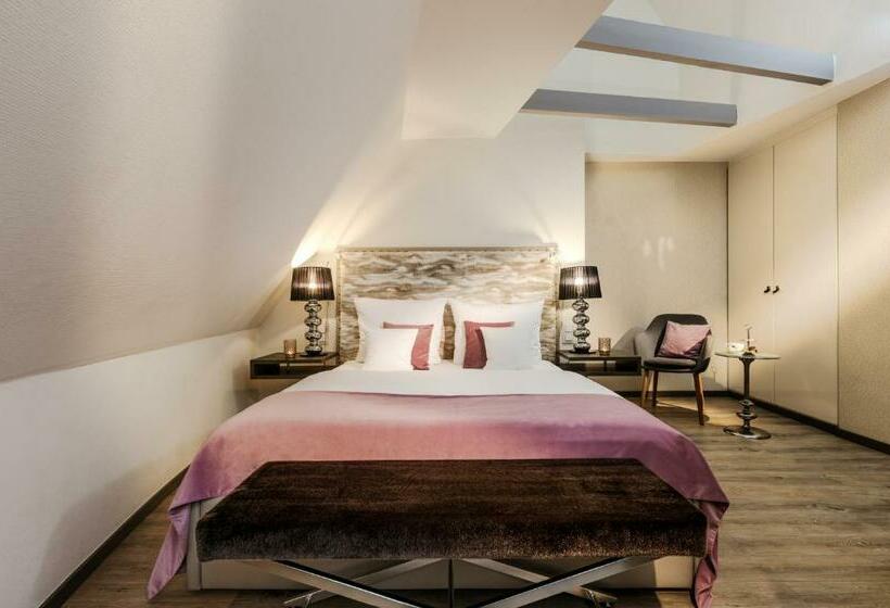 标准间, Reethüüs