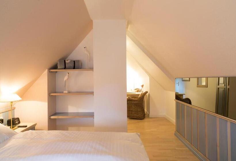 基本间, Reethüüs