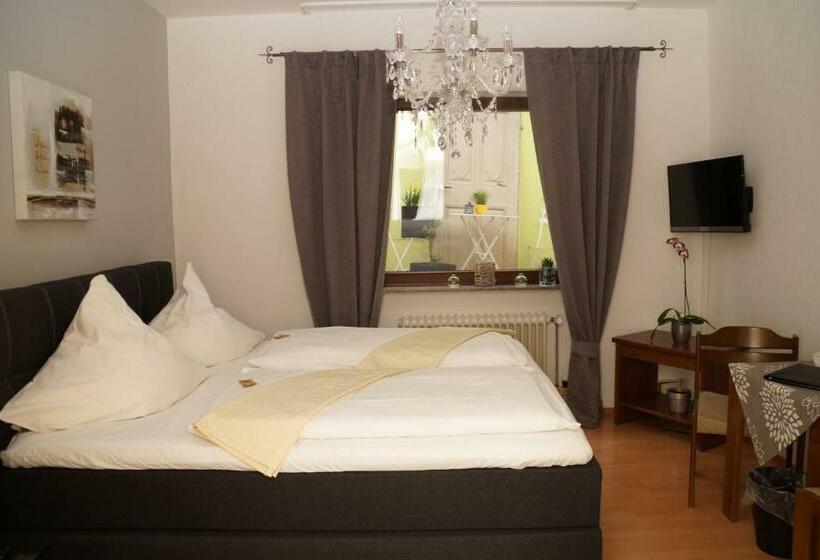 Номер Стандарт, Restaurant Zunftstube