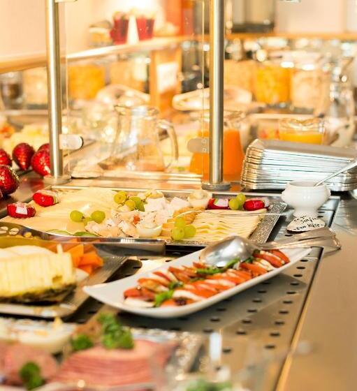 이코노미 룸, Schmidt S Hoern