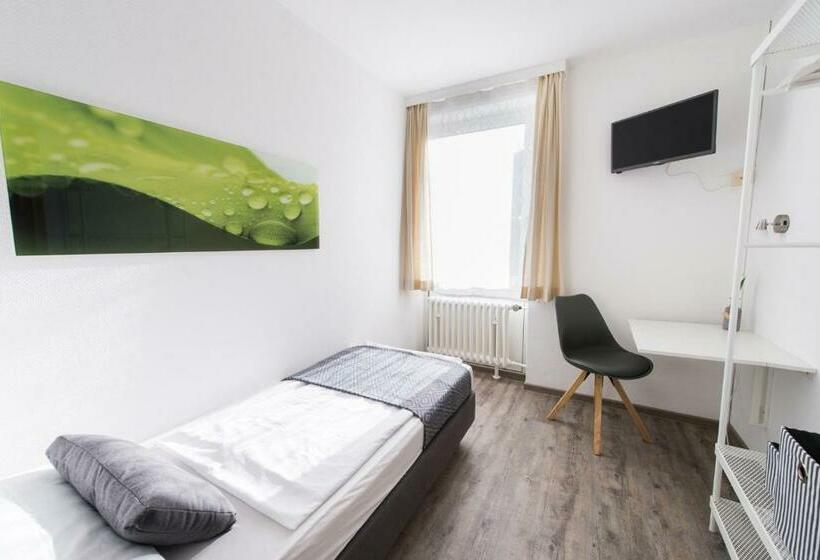 스탠다드 싱글 룸, Sova