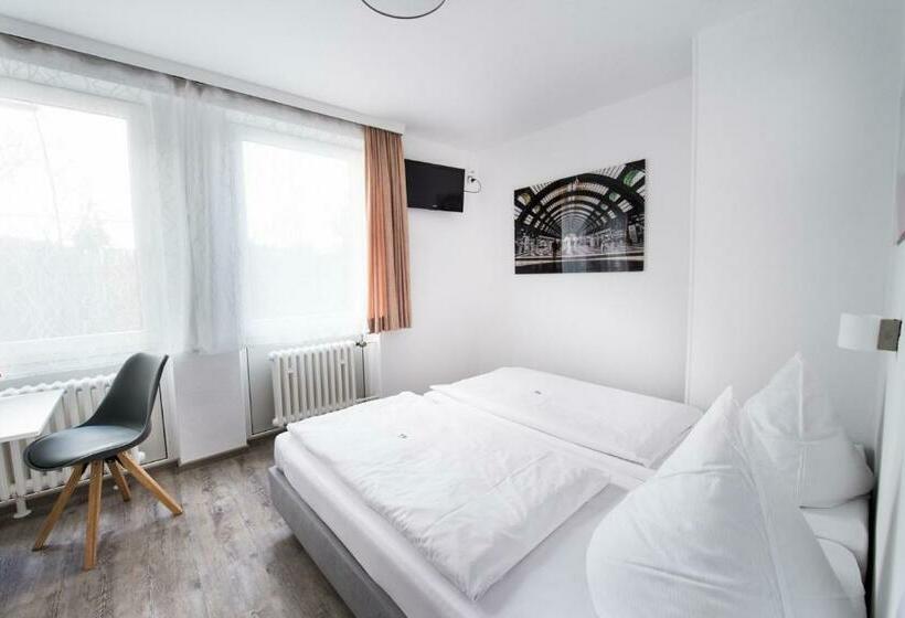 스탠다드 룸, Sova