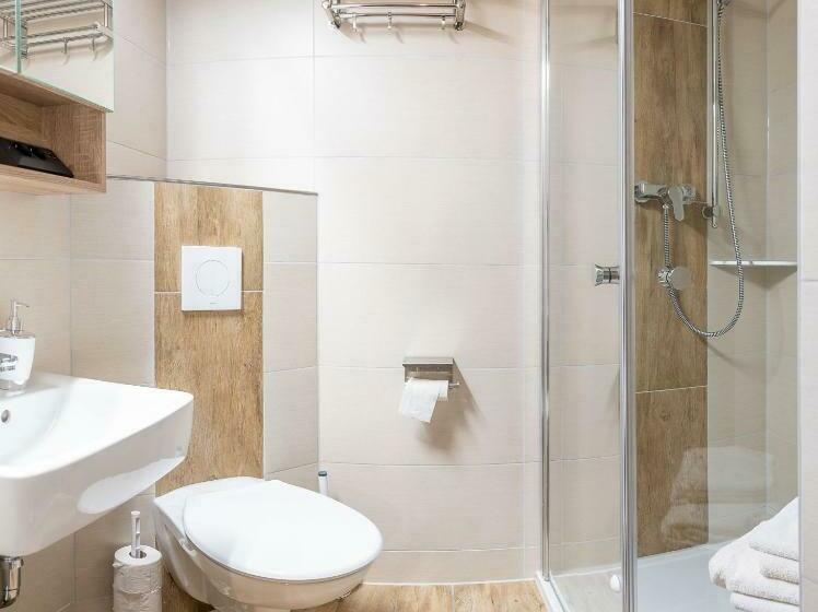 スタンダードルーム, Waldgaststätte Sennhütte