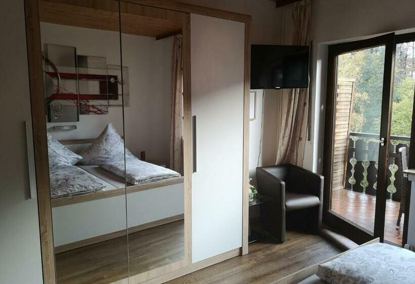 غرفة قياسية, Waldsee