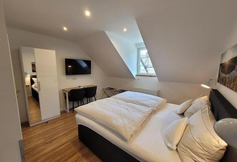 غرفة قياسية, Weingut Lehnert Veit Guts