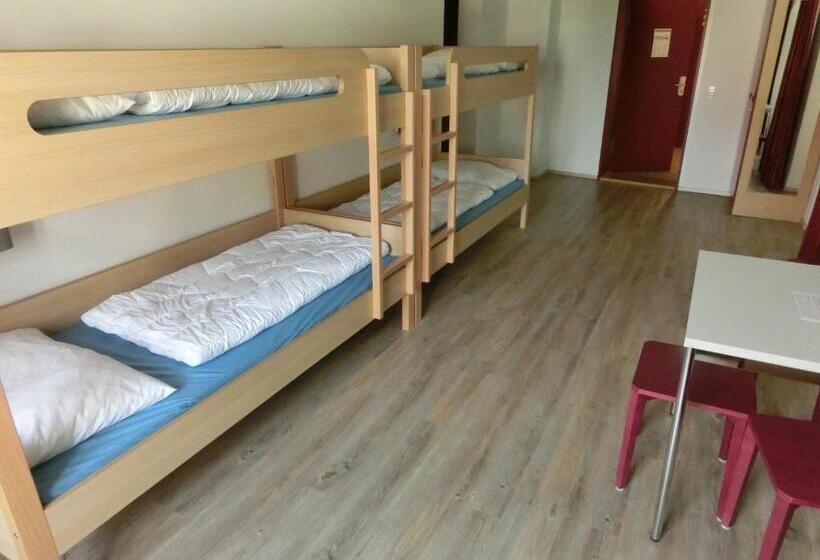 Кровать в Общей Комнате, Jugendherberge Rottweil