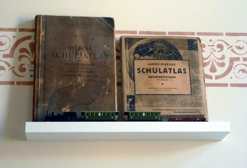 חדר סטנדרט לשלושה, Villa Zur Erholung Bed & Breakfast