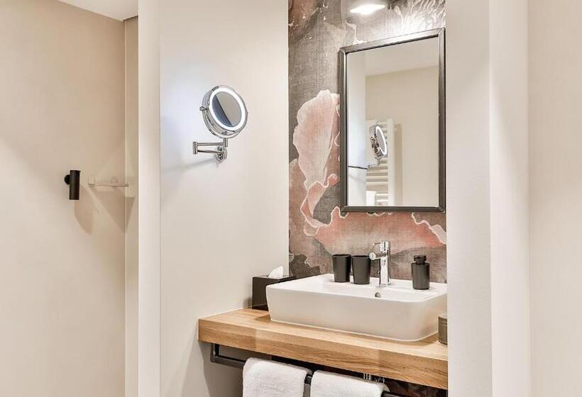 标准间, Weinhotel Fritz Walter